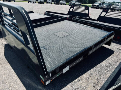  Butler Spike Bed SRW 84x102 for sale at The Truck Shop in Okemah OK