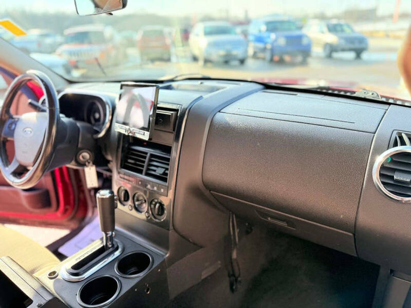 2008 Ford Explorer XLT