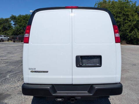 2026 Chevrolet Express 2500