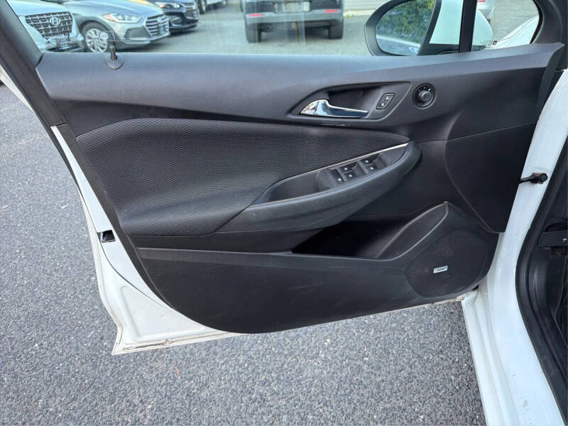 2017 Chevrolet Cruze LT Auto