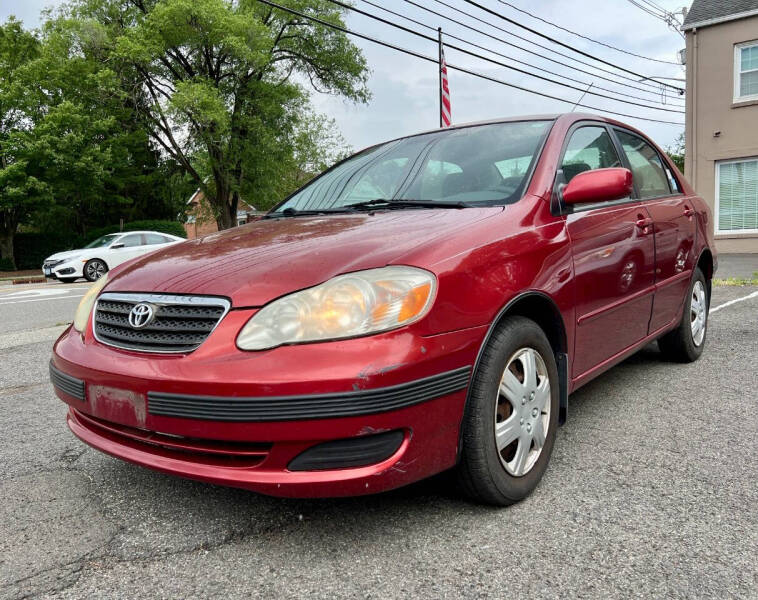 2005 Toyota Corolla LE