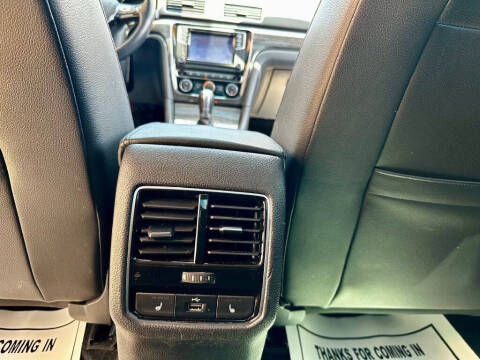 2016 Volkswagen Passat