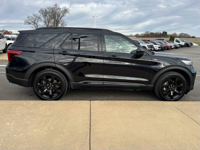 2023 Ford Explorer ST-Line
