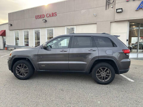 2016 Jeep Grand Cherokee Laredo