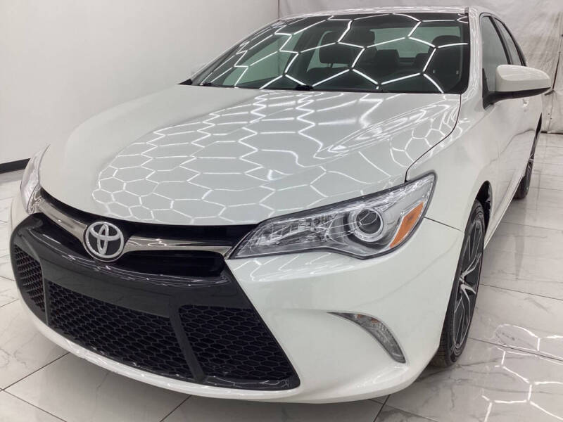 2016 Toyota Camry XSE