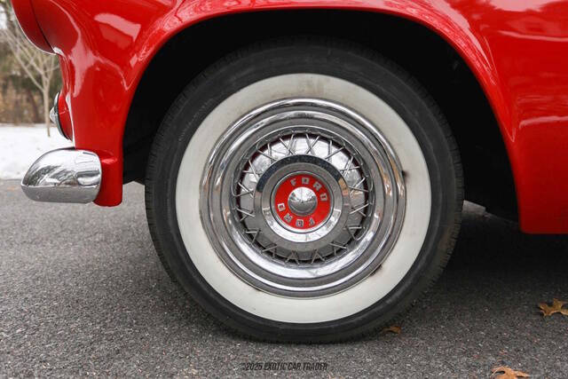 1956 Ford Thunderbird