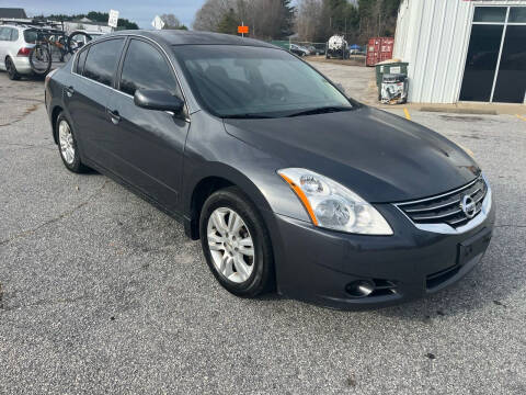 2011 Nissan Altima for sale at UpCountry Motors in Taylors SC