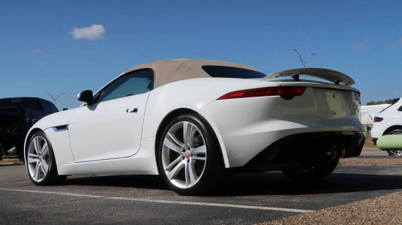 2017 Jaguar F-TYPE