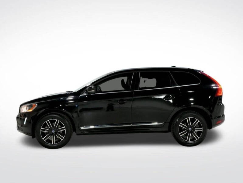 2017 Volvo XC60 T5 Dynamic