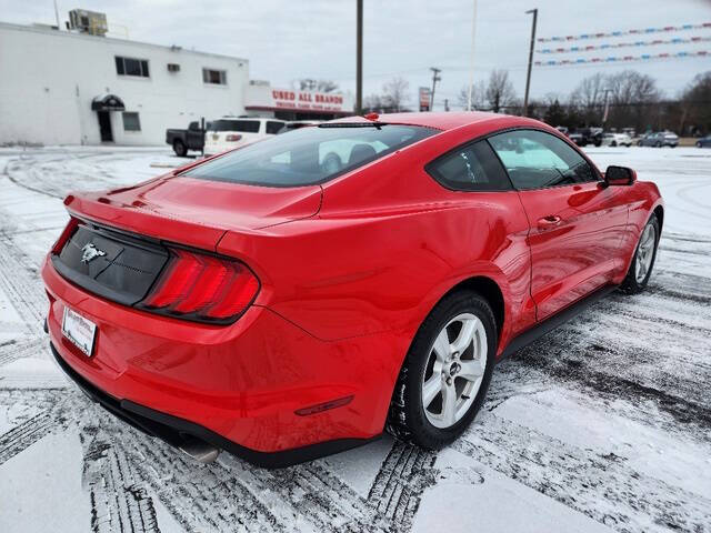 2019 Ford Mustang EcoBoost