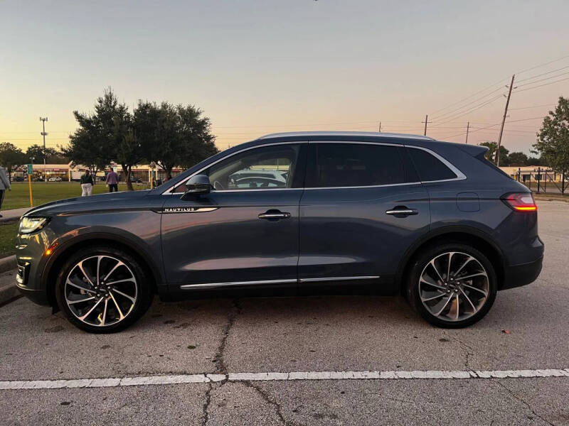 2019 Lincoln Nautilus Reserve
