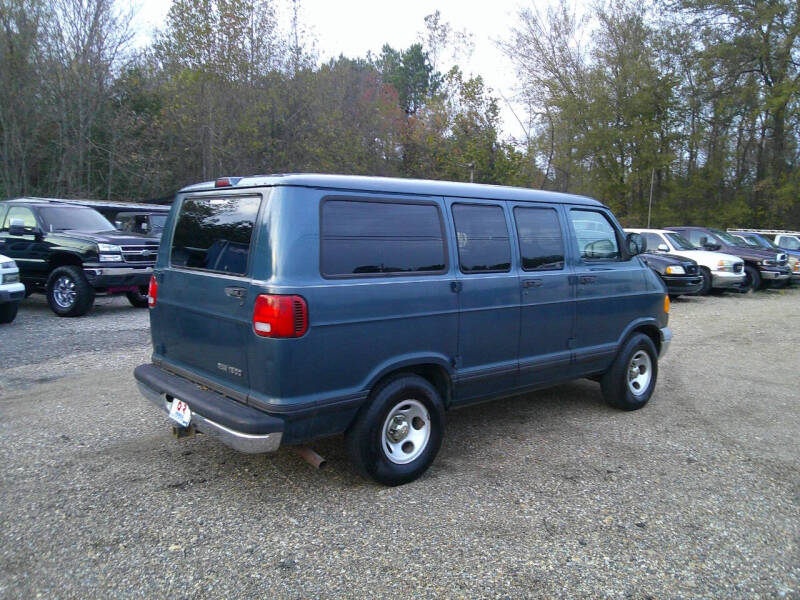 2000 Dodge Ram Van 1500