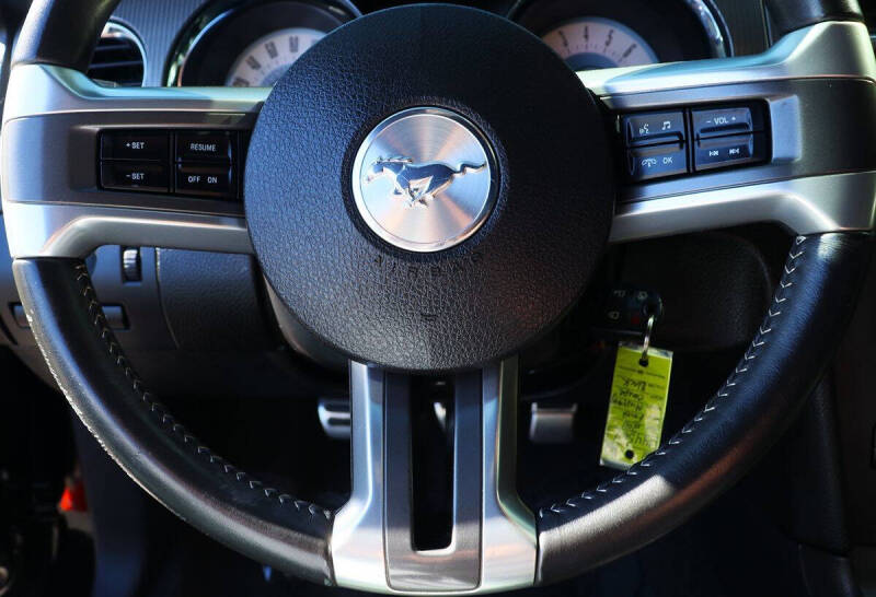 2011 Ford Mustang GT Premium