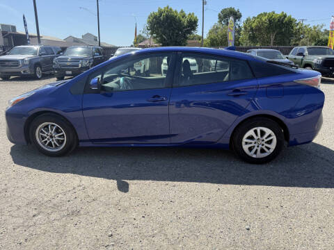 2016 Toyota Prius Two