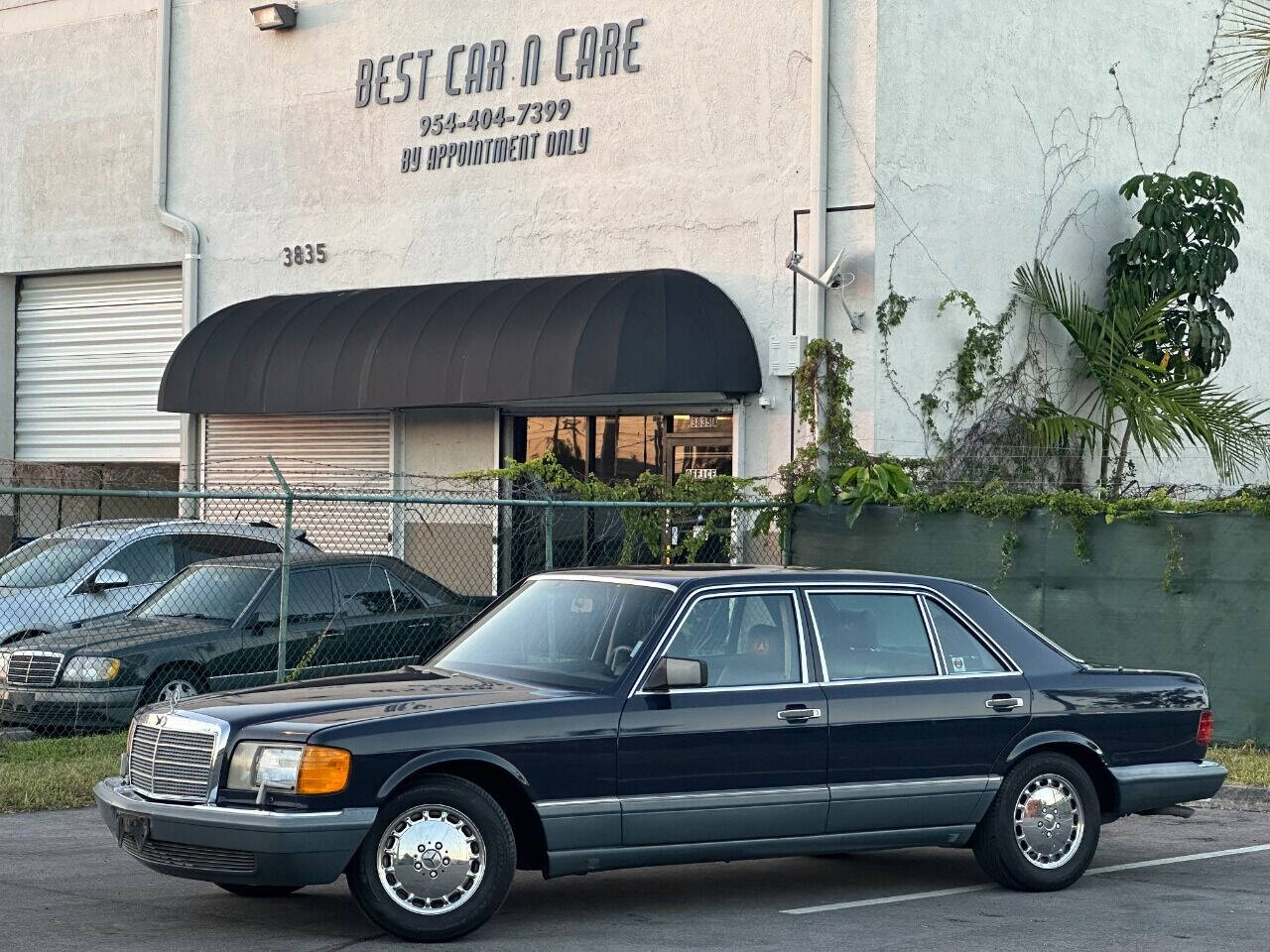 1988 Mercedes-Benz 420-Class  - $8,900
