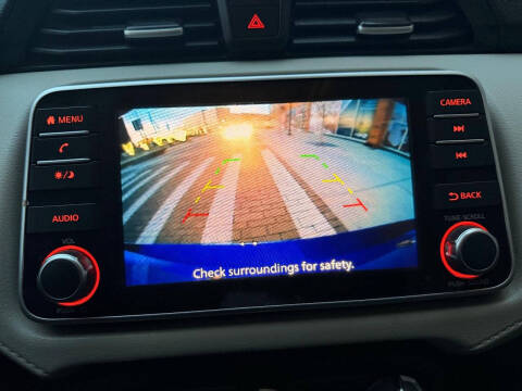 2022 Nissan Versa SV