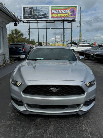 2017 Ford Mustang V6