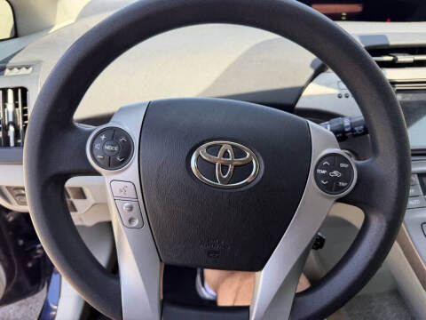 2014 Toyota Prius Three