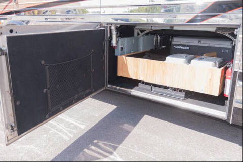 2008 Prevost Marathon XL45