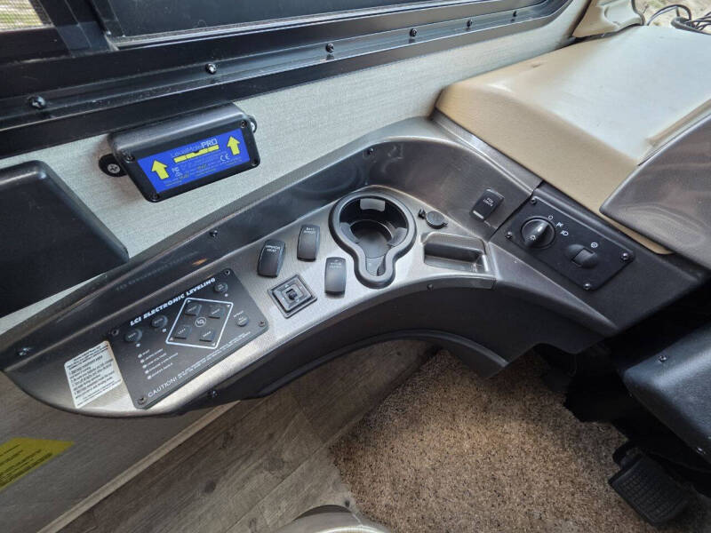 2018 Jayco Precept