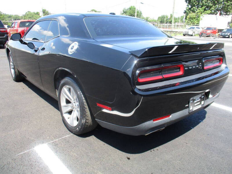2019 Dodge Challenger SXT