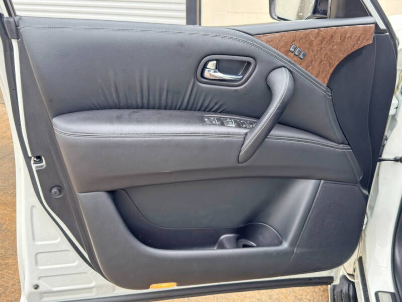 2017 Infiniti QX80