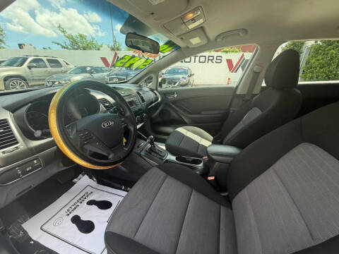 2016 Kia Forte5 LX