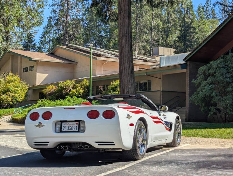 2004 Chevrolet Corvette