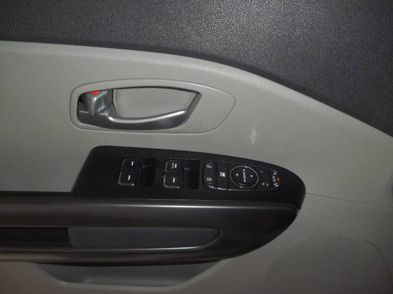 2017 Kia Sedona LX