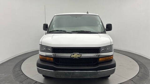2023 Chevrolet Express 2500
