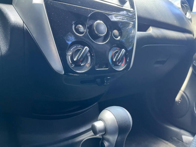 2015 Nissan Versa Note SL