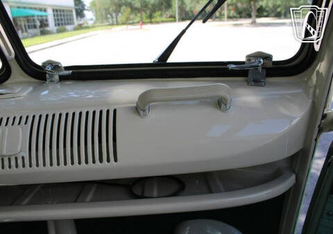 1974 Volkswagen Samba