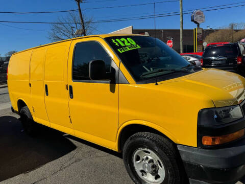 2021 Chevrolet Express 2500