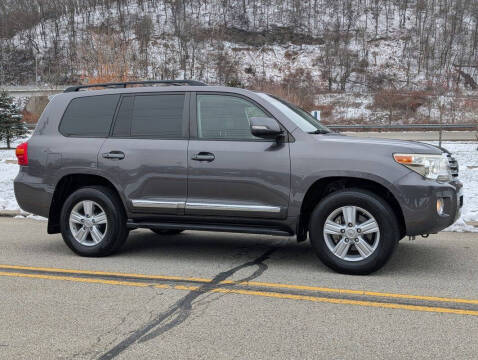 2013 Toyota Land Cruiser