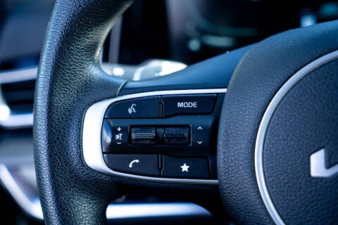 2023 Kia Sportage Hybrid LX