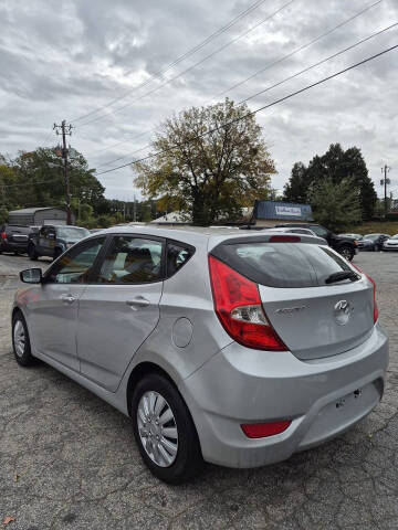 2016 Hyundai Accent SE