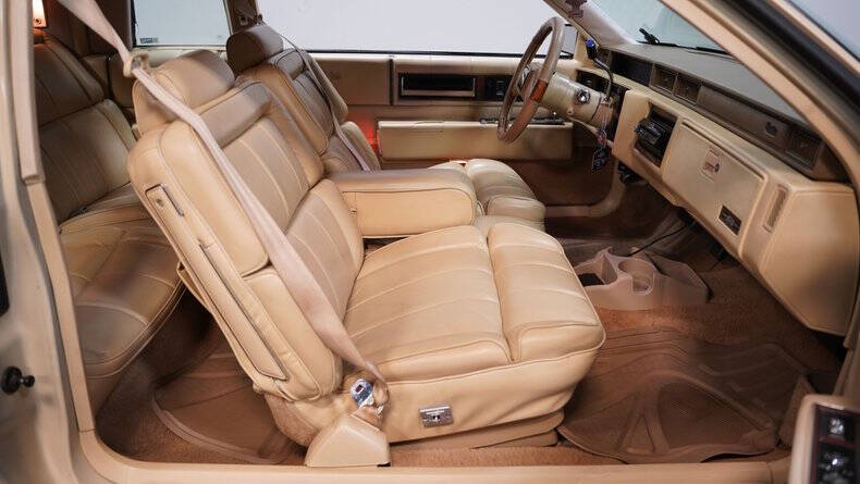 1987 Cadillac DeVille