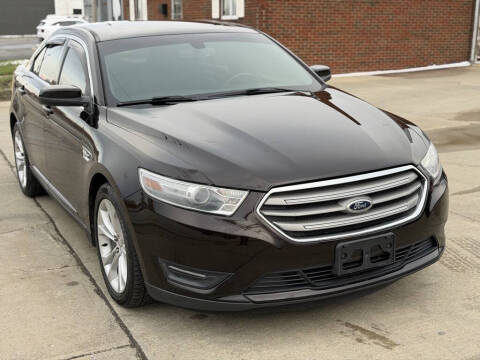 2013 Ford Taurus SEL