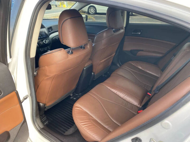 2020 Acura ILX w/Premium