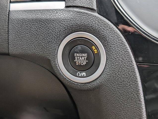 2023 Chrysler 300 S V8