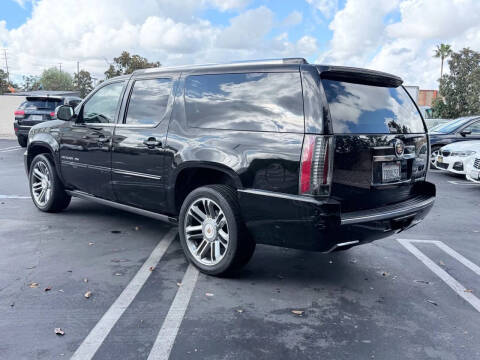 2013 Cadillac Escalade ESV Premium
