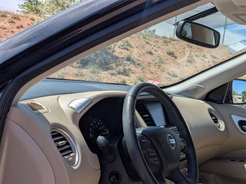 2020 Nissan Pathfinder Platinum