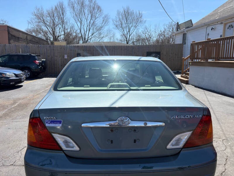 2000 Toyota Avalon XLS