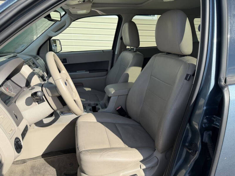 2011 Ford Escape XLT