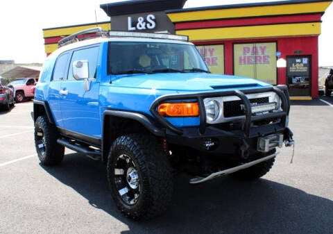 2007 Toyota FJ Cruiser for sale at L & S AUTO BROKERS in Fredericksburg VA