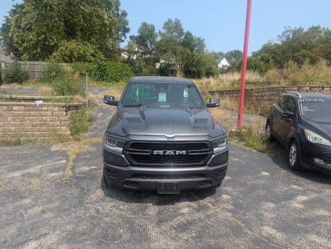 2021 RAM 1500 for sale at CARS ON BUDGET in Joliet IL