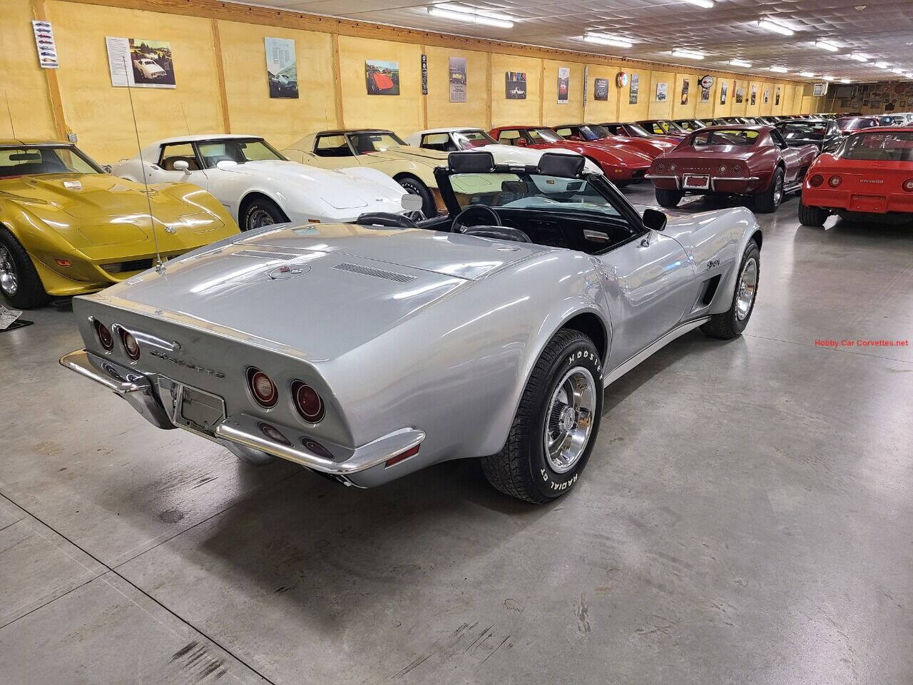 1973 Chevrolet Corvette 21