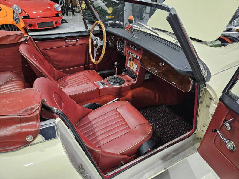 1965 Austin-Healey 3000 MKIII LHD