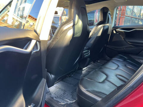 2016 Tesla Model S 85D