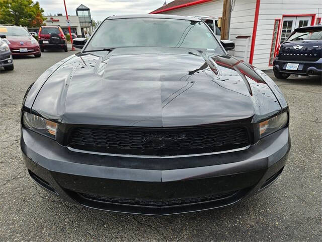 2011 Ford Mustang V6 Premium